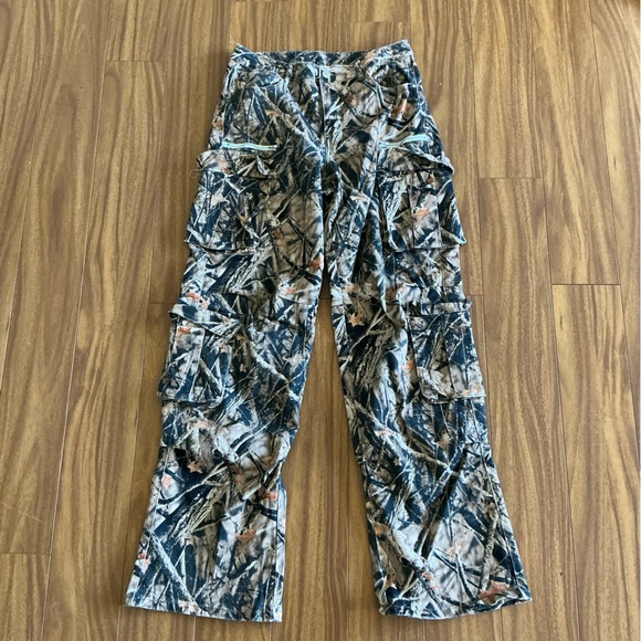 Other - Camouflage Cargo Pants